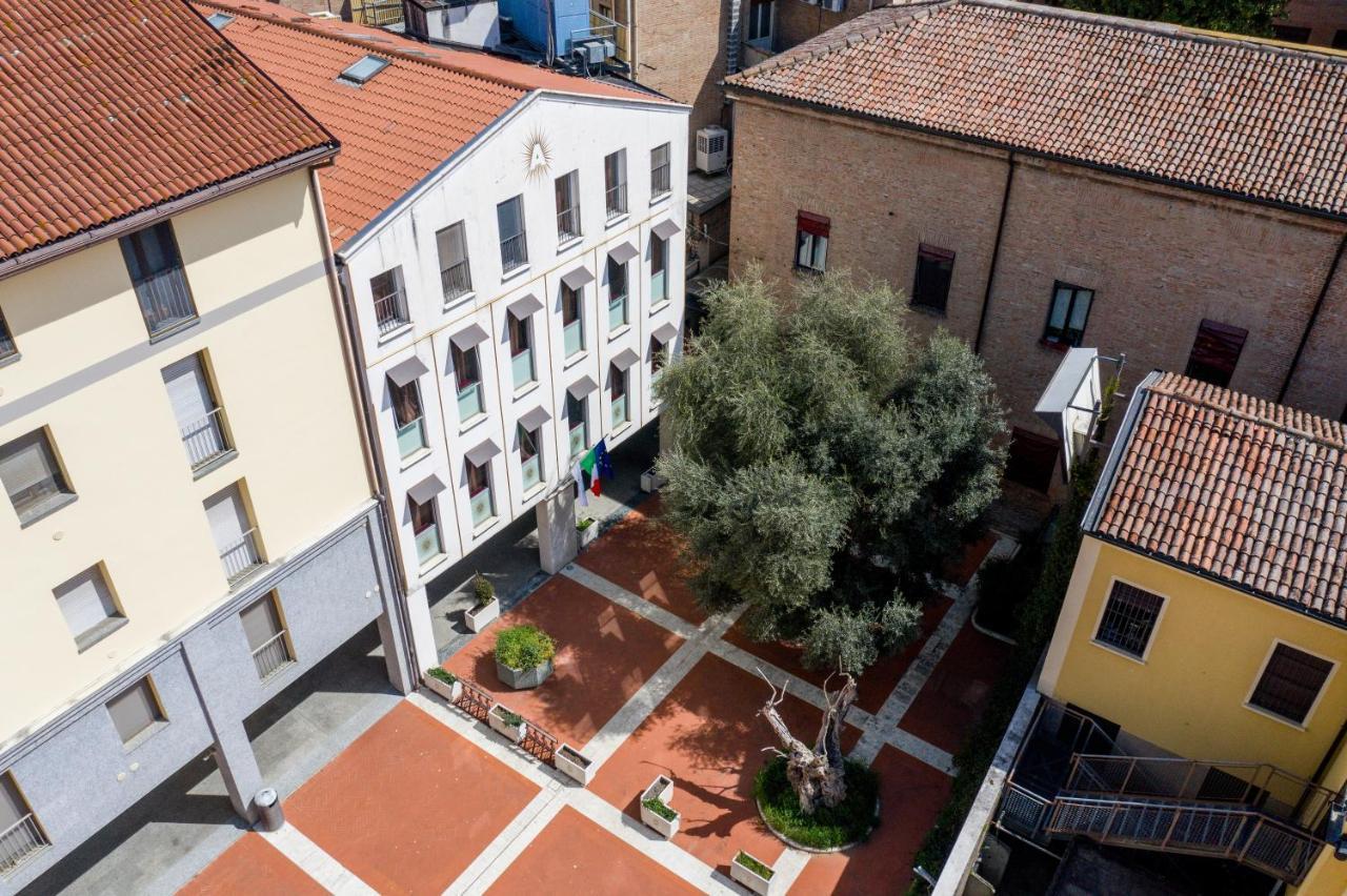 Ego' Residence Ferrara Exterior photo